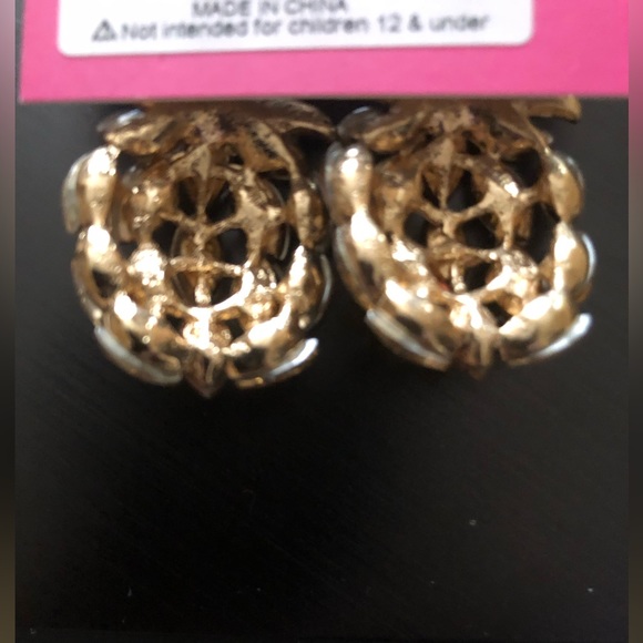 Betsey Johnson earrings brand new with tags. - Picture 2 of 4